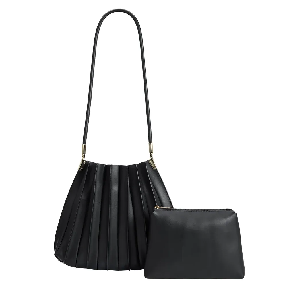 Carrie Black Medium Shoulder Bag