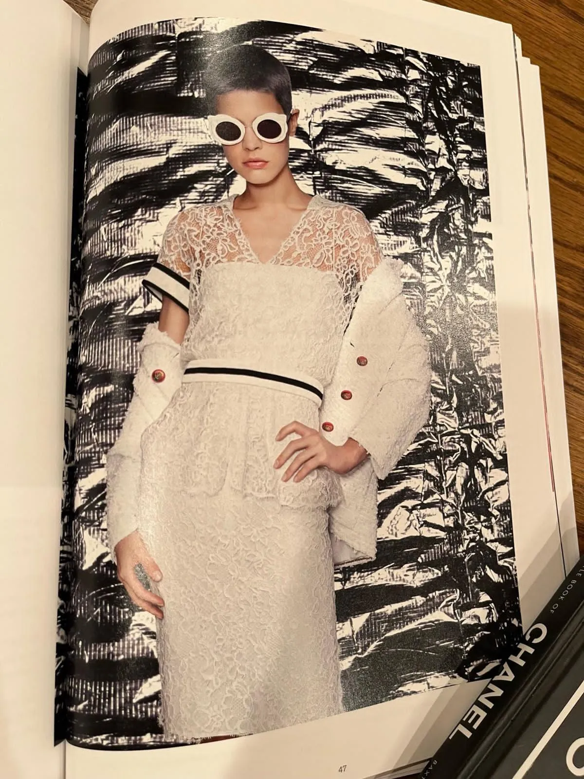 Chanel 2016/2017 Magazine 31 Rue Cambon Edition 15 Collectible Catalog