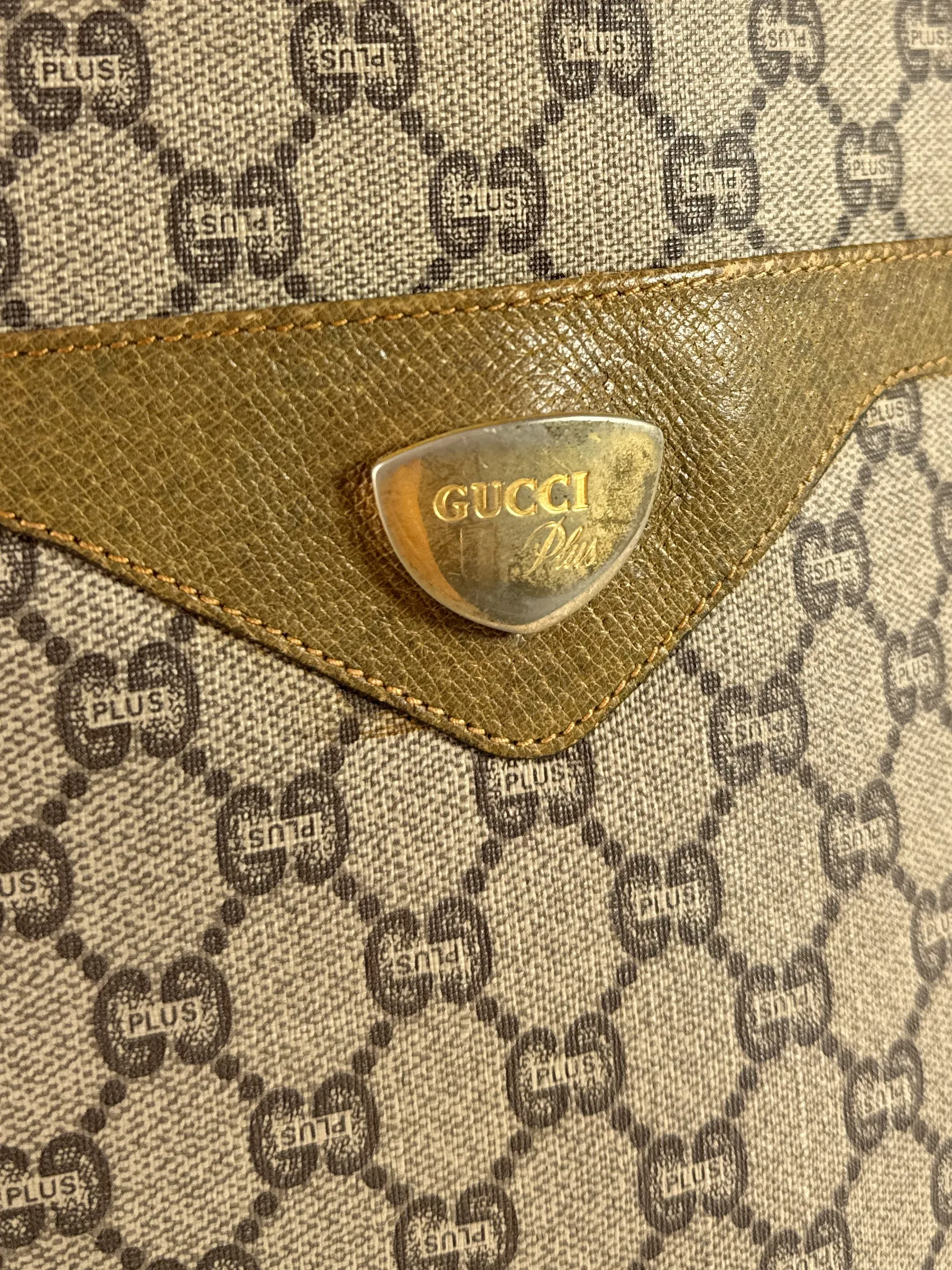 Gucci Plus signature vintage double G tote (serial worn off)