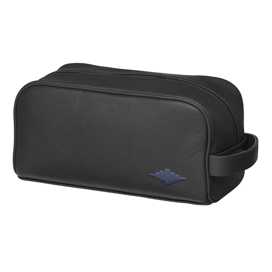 Hombre Washbag - Black/Navy by Pampeano