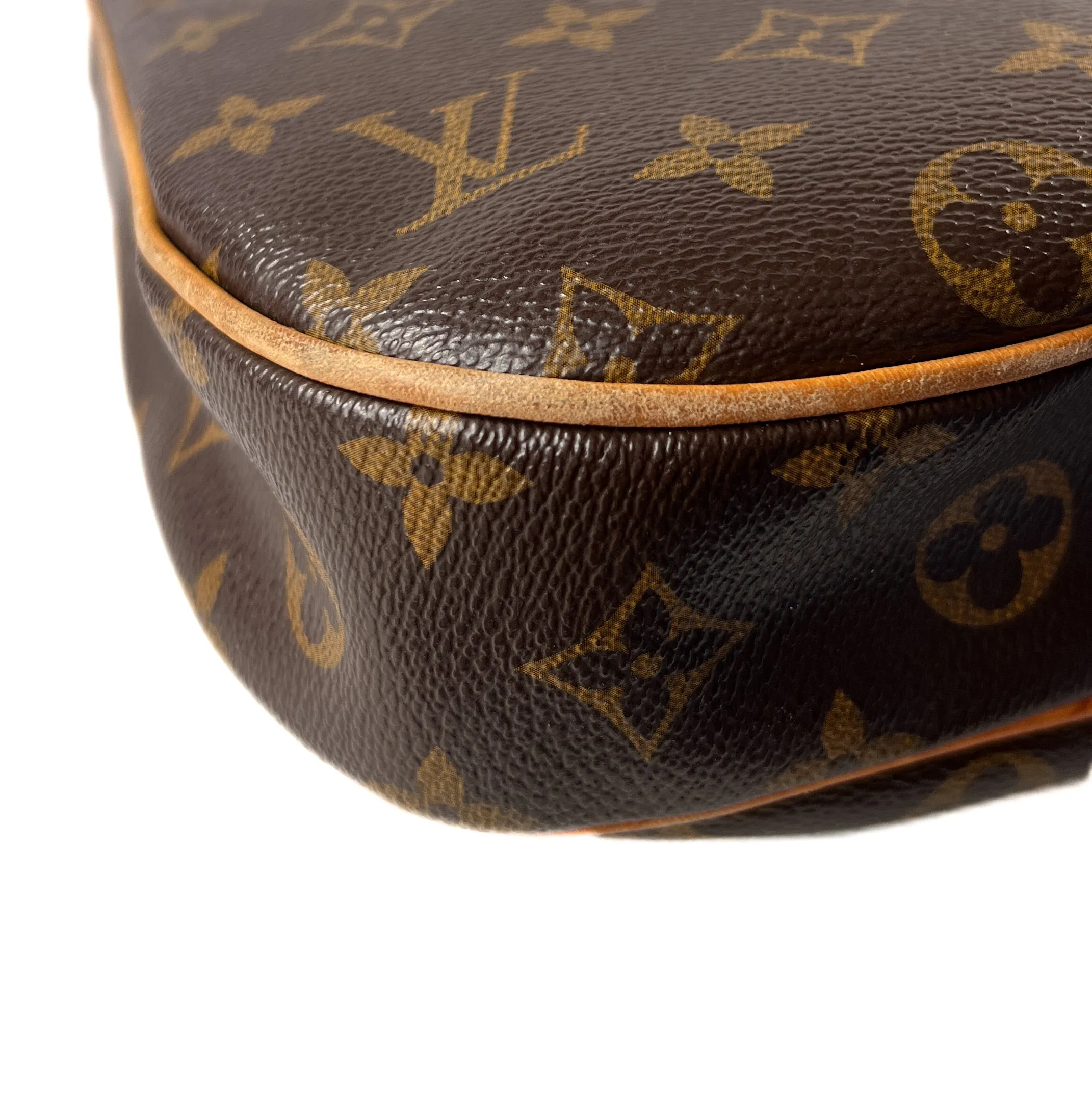 Louis Vuitton monogram Odeon MM CA1112