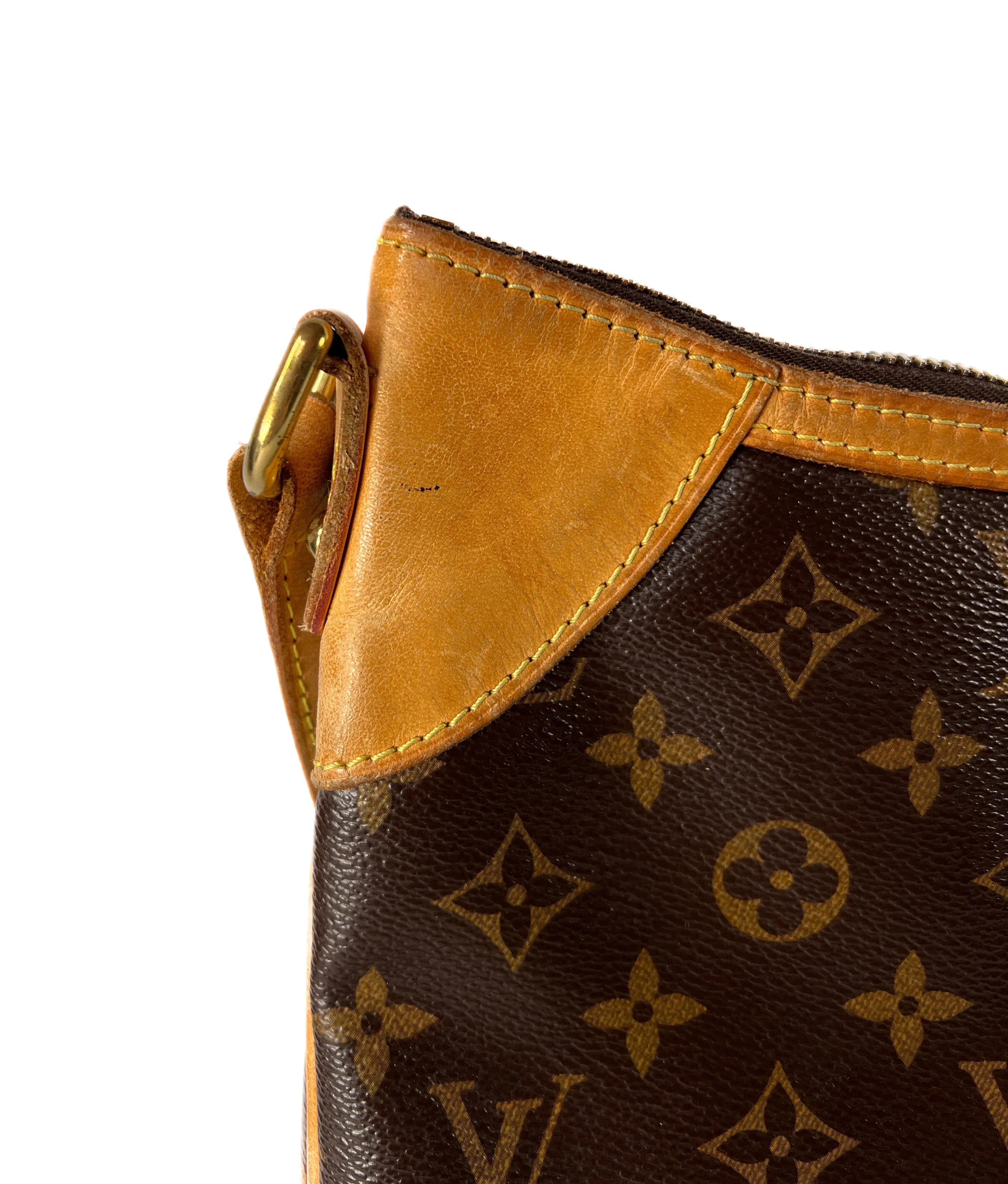 Louis Vuitton monogram Odeon MM CA1112