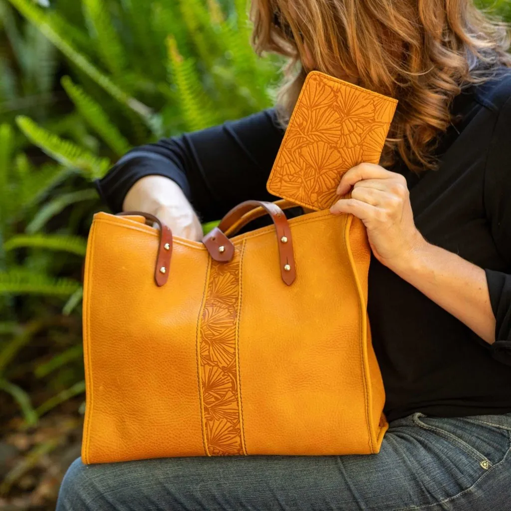 Sonoma Tote, Ginkgo Adventure